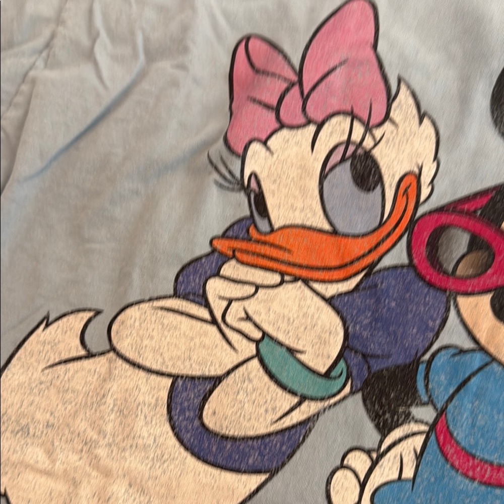 Vintage ORIGINAL Disney Blue Short Sleeve Tee with Minnie and Daisy - Picture 3 of 8